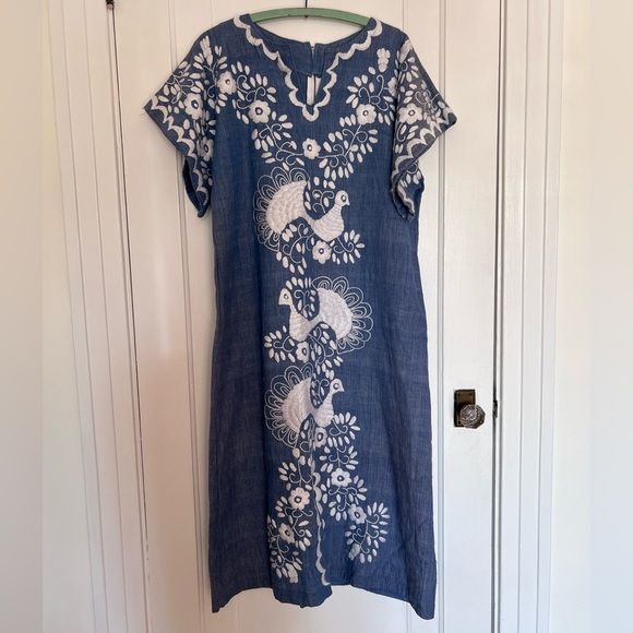 Vintage Dresses & Skirts - Vintage Hand Embroidered Dress